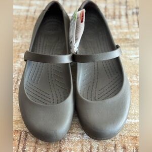 NWT! Crocs Mary Jane style size 9 women’s